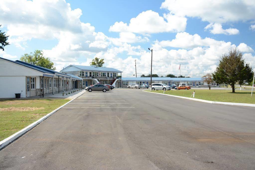 Horse Cave Motel Luaran gambar